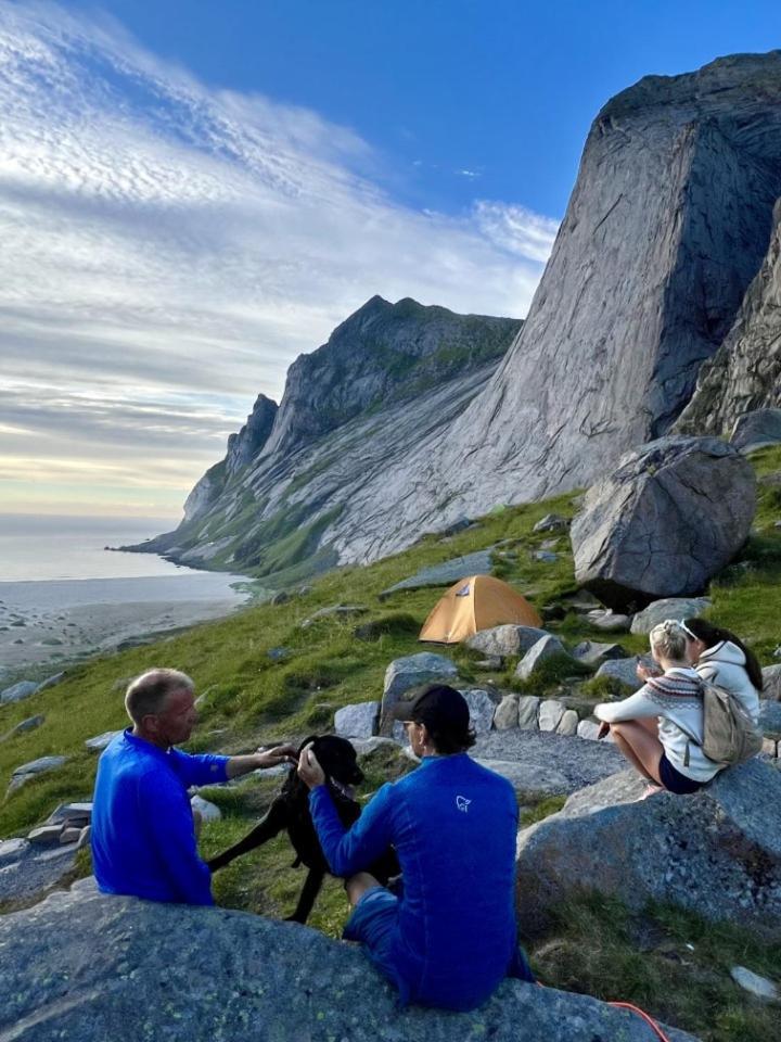 Mountain Peak Retreat